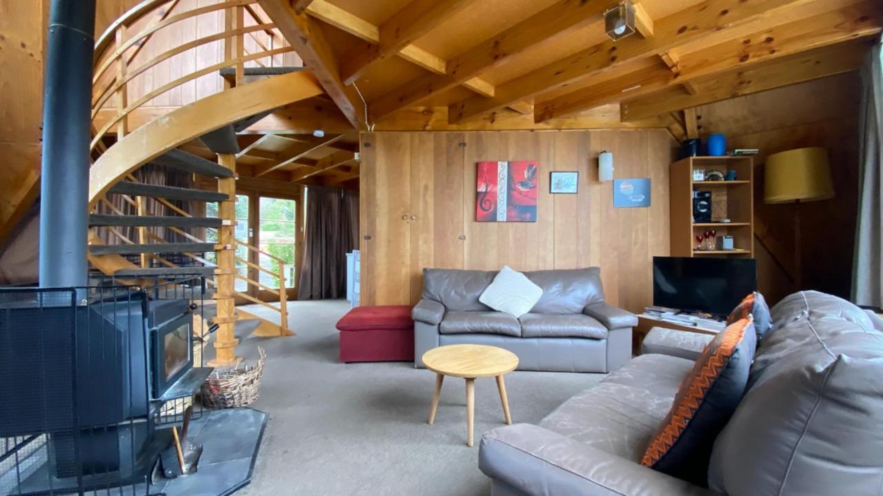 9 Chalet Cres ハンマー・スプリングス エクステリア 写真